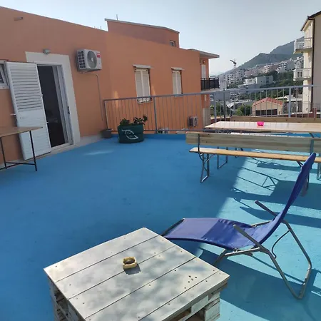 Domi Апартаменты