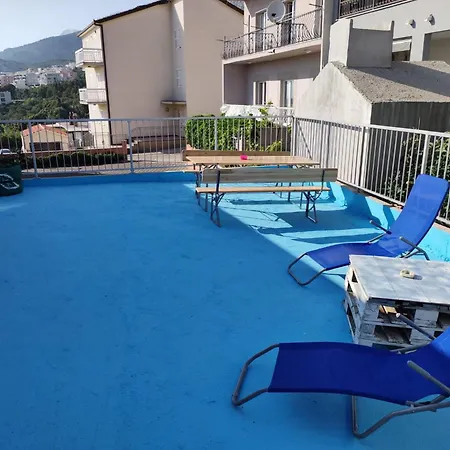 Apartman Domi *